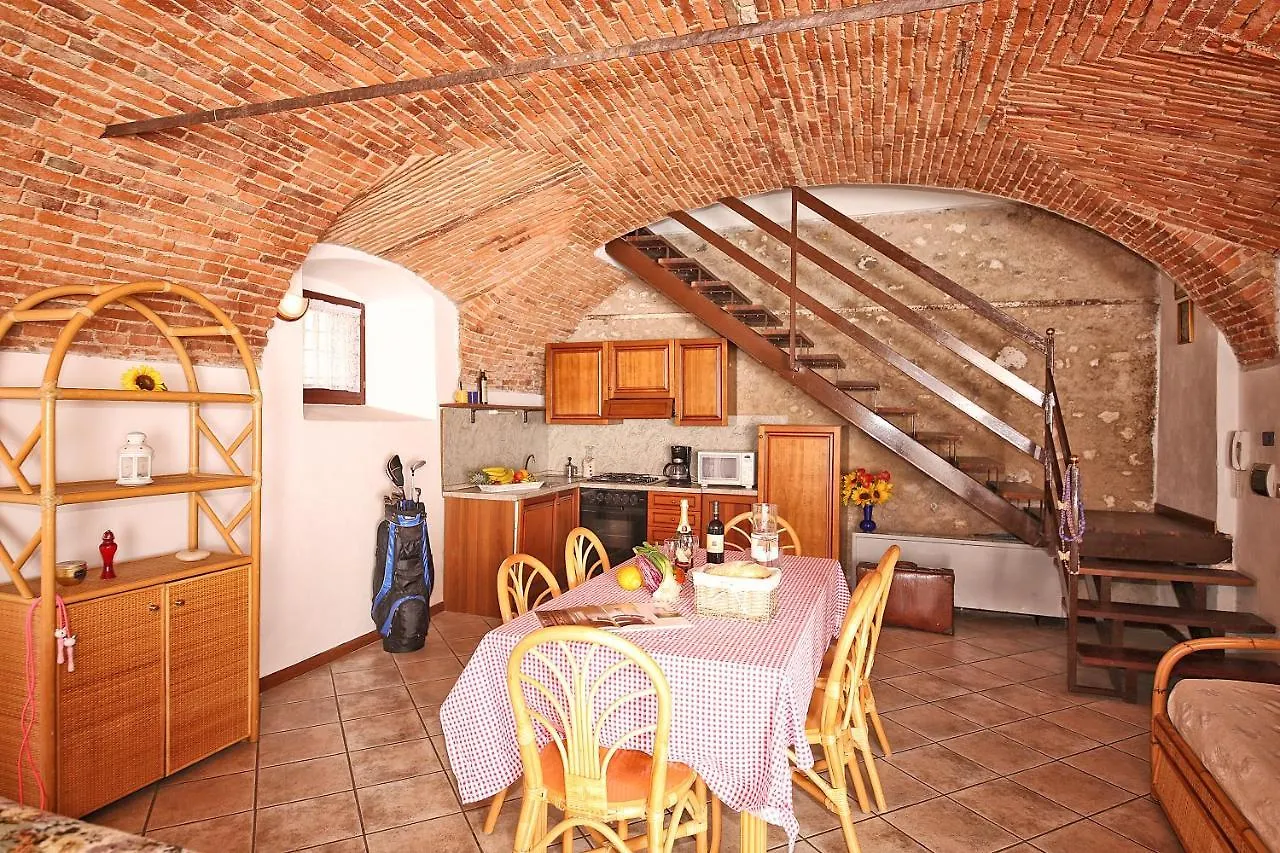Aparthotel Il Colombaro à Salò 3*,  Italie